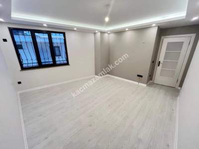 İdealtepe Işıklarda Ayrı Mutfaklı 65M² Lüks 1+1! 5