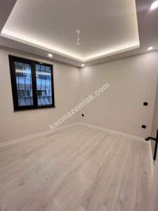 İdealtepe Işıklarda Ayrı Mutfaklı 65M² Lüks 1+1! 14