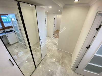 İdealtepe Sahilde Ayrı Mutfaklı & Balkonlu 75M² 1+1! 26