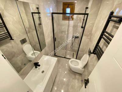 İdealtepe Sahilde Ayrı Mutfaklı & Balkonlu 75M² 1+1! 33