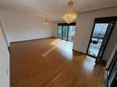 İdealtepe Marmaray'da Ön Cph 3+1 2