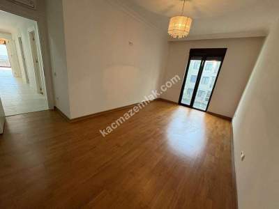 İdealtepe Marmaray'da Ön Cph 3+1 24