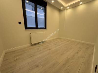 İdealtepe Sahilde Sıfır Teras Kullanımlı 3+1 11