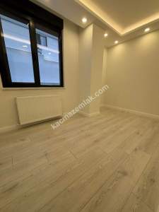 İdealtepe Sahilde Sıfır Teras Kullanımlı 3+1 8