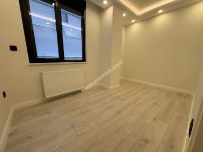 İdealtepe Sahilde Sıfır Teras Kullanımlı 3+1 10