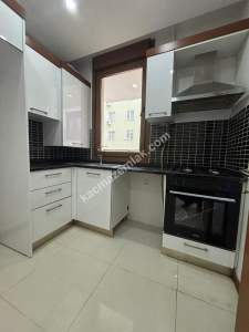 İdealtepe Küçüktur'da Geniş Kullanımlı 4 Yıllık 2+1 4