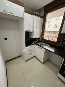 İdealtepe Küçüktur'da Geniş Kullanımlı 4 Yıllık 2+1 1