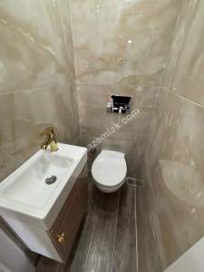 İdeltepe'de Geniş Arsalı Site İçinde Lüks Yapılı 3+1 24