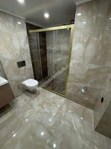 İdeltepe'de Geniş Arsalı Site İçinde Lüks Yapılı 3+1 23