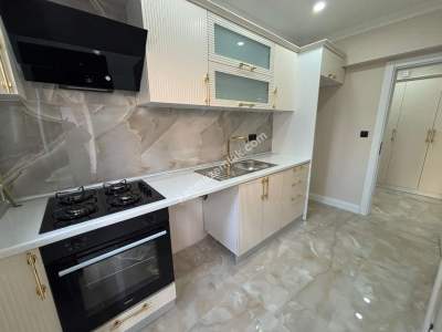 İdeltepe'de Geniş Arsalı Site İçinde Lüks Yapılı 3+1 6