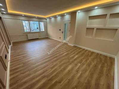 İdeltepe'de Geniş Arsalı Site İçinde Lüks Yapılı 3+1 3