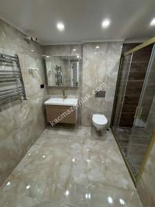 İdeltepe'de Geniş Arsalı Site İçinde Lüks Yapılı 3+1 32