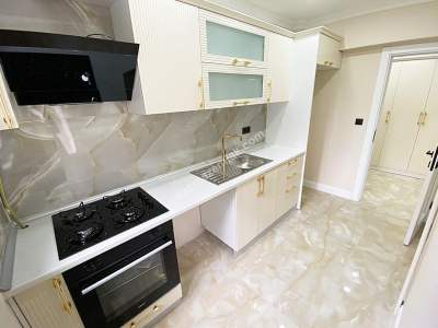 Eraykent Sitesinde 2.Kat Çift Wc Çift Balkon 100 M2 3+1 10