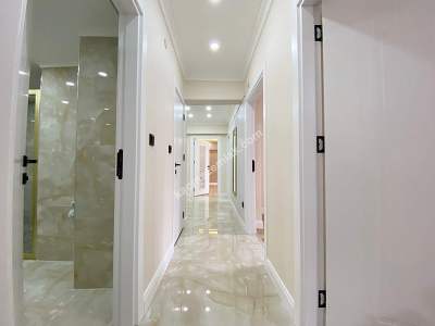 Eraykent Sitesinde 2.Kat Çift Wc Çift Balkon 100 M2 3+1 32