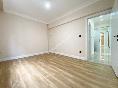 Eraykent Sitesinde 2.Kat Çift Wc Çift Balkon 100 M2 3+1 12