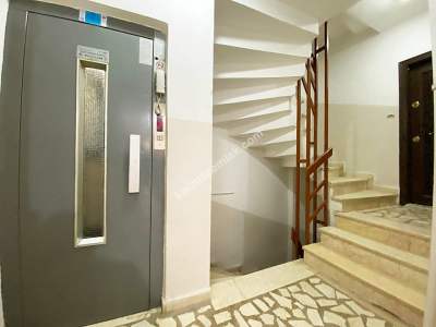 Eraykent Sitesinde 2.Kat Çift Wc Çift Balkon 100 M2 3+1 8