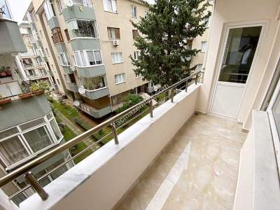 Eraykent Sitesinde 2.Kat Çift Wc Çift Balkon 100 M2 3+1 29