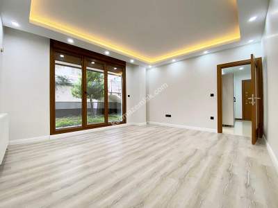 Sahilde Özel Bahçe Kullanımlı 75 M2 2+1 Bahçe Katı 23