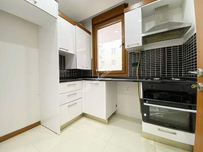 Sahilde Özel Bahçe Kullanımlı 75 M2 2+1 Bahçe Katı 25