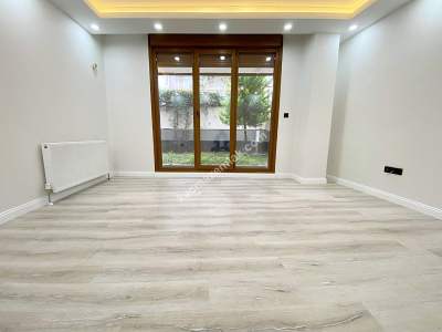 Sahilde Özel Bahçe Kullanımlı 75 M2 2+1 Bahçe Katı 14