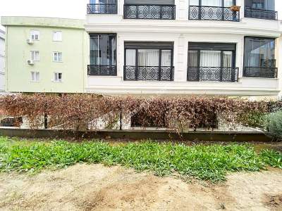 Sahilde Özel Bahçe Kullanımlı 75 M2 2+1 Bahçe Katı 18