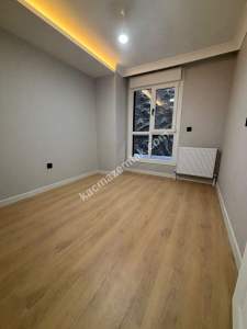 İdealtepede Süper Lokasyonda Yeni Binada Bahçeli 2+1 9