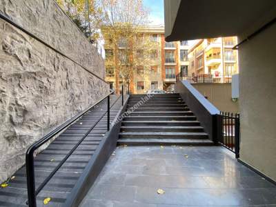 50.Yıl Koru Parkına Komşu 50 M2 Teraslı 2+1 Bahçe Katı 34