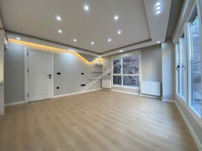 50.Yıl Koru Parkına Komşu 50 M2 Teraslı 2+1 Bahçe Katı 25