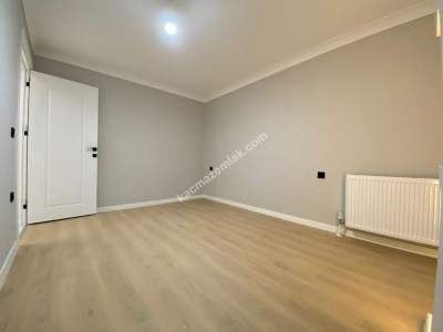 50.Yıl Koru Parkına Komşu 50 M2 Teraslı 2+1 Bahçe Katı 14