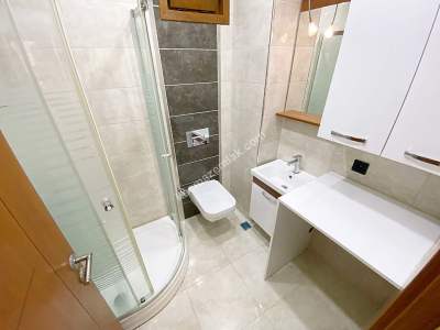 Sahilde Özel Bahçe Kullanımlı 75 M2 2+1 Bahçe Katı 2