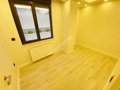 Sahilde Büyüktur Yolunda Özel Bahçeli Lüks 3+1 Daire 29