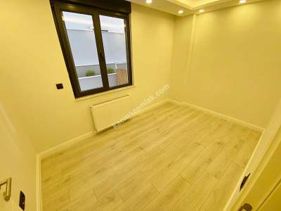 Sahilde Büyüktur Yolunda Özel Bahçeli Lüks 3+1 Daire 35