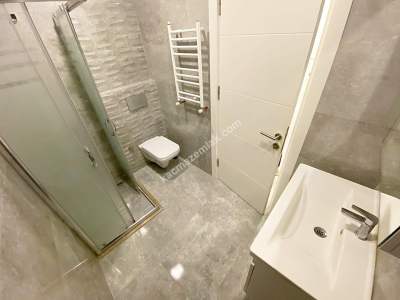 Sahilde Büyüktur Yolunda Özel Bahçeli Lüks 3+1 Daire 12