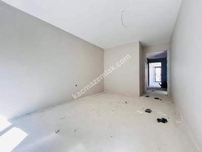 Küçükyalıda Ön Cephe,Metroya Yakın,73 M2 Net,Sıfır,2+1 11