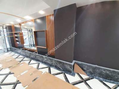 Küçükyalı Metro'da 3+1 Yeni Bina Ön Cephe 24