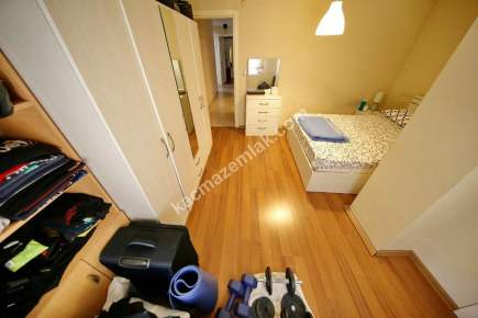 Küçükyalı'da Geniş Metrekareli Katta Ön 3+1 15