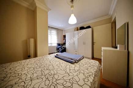 Küçükyalı'da Geniş Metrekareli Katta Ön 3+1 16