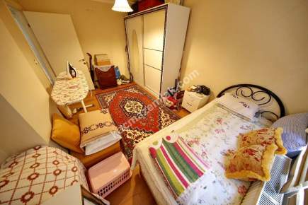 Küçükyalı'da Geniş Metrekareli Katta Ön 3+1 22