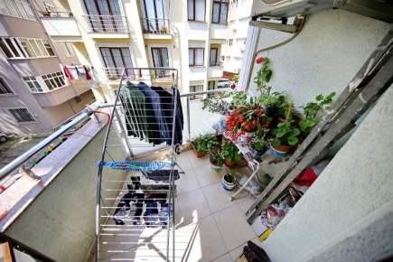 Küçükyalı'da Geniş Metrekareli Katta Ön 3+1 6