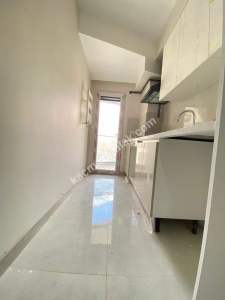 Küçükyalıda Merkezi Bir Konumda Sıfır 2+1 Arakat 5