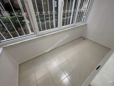 Küçükyalı Marmaray'a Yakın İçi Lüks Yapılı 3+1 11