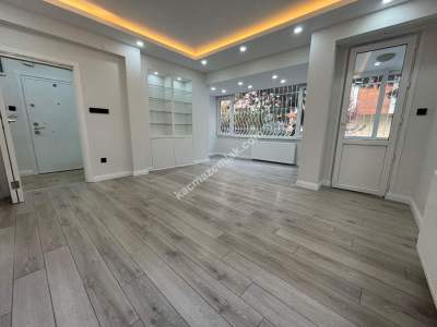 Küçükyalı Marmaray'a Yakın İçi Lüks Yapılı 3+1 8