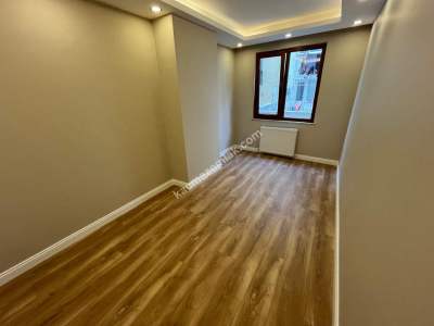 Küçükyalı'da Harika Konumda 2.Kat 125M² Ferah 3+1 11