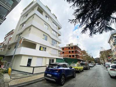 K.yalı Marmaray Yakın Sıfır 2.Kat 45 M2 Lüks 1+1 Daire 12