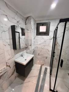 Kaçmaz'dan K.yalı Da Sıfır E'5 Metroya Yakın 1+1 Dair 20