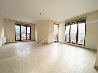 K.yalı Sıfır Ön Köşe Bina 2.Kat 110 M2 Ebeveynli 3+1 2