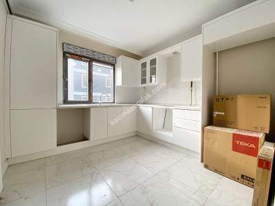 K.yalı Sıfır Ön Köşe Bina 2.Kat 110 M2 Ebeveynli 3+1 19