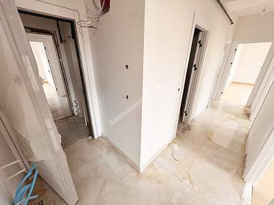 K.yalı Da Sıfır 3.Kat Ön Köşe 95 M2 3+1 Daire 19