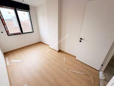 K.yalı Da Sıfır 3.Kat Ön Köşe 95 M2 3+1 Daire 15