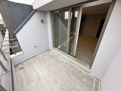 Çamlık Sahilde 140 M2 Sıfır 3+1 Dubleks Daire 35